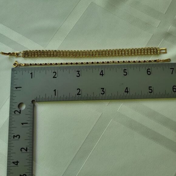 Vtg Tennis Bracelets Set Of Two 3-Strand Gold Tone Sparkle 7" Avon - Picture 3 of 7